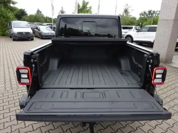 Gladiator 264PS Autm. Overland 4WD ACC DualTop