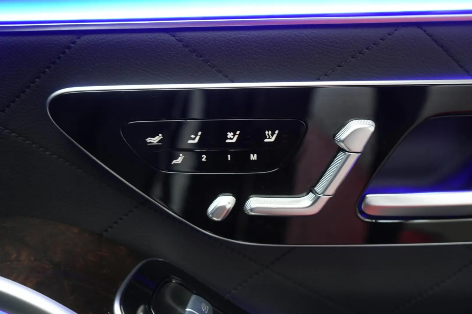 S 350 d 4Matic L Massage/4Seats Ventilation/TV/360/HUD