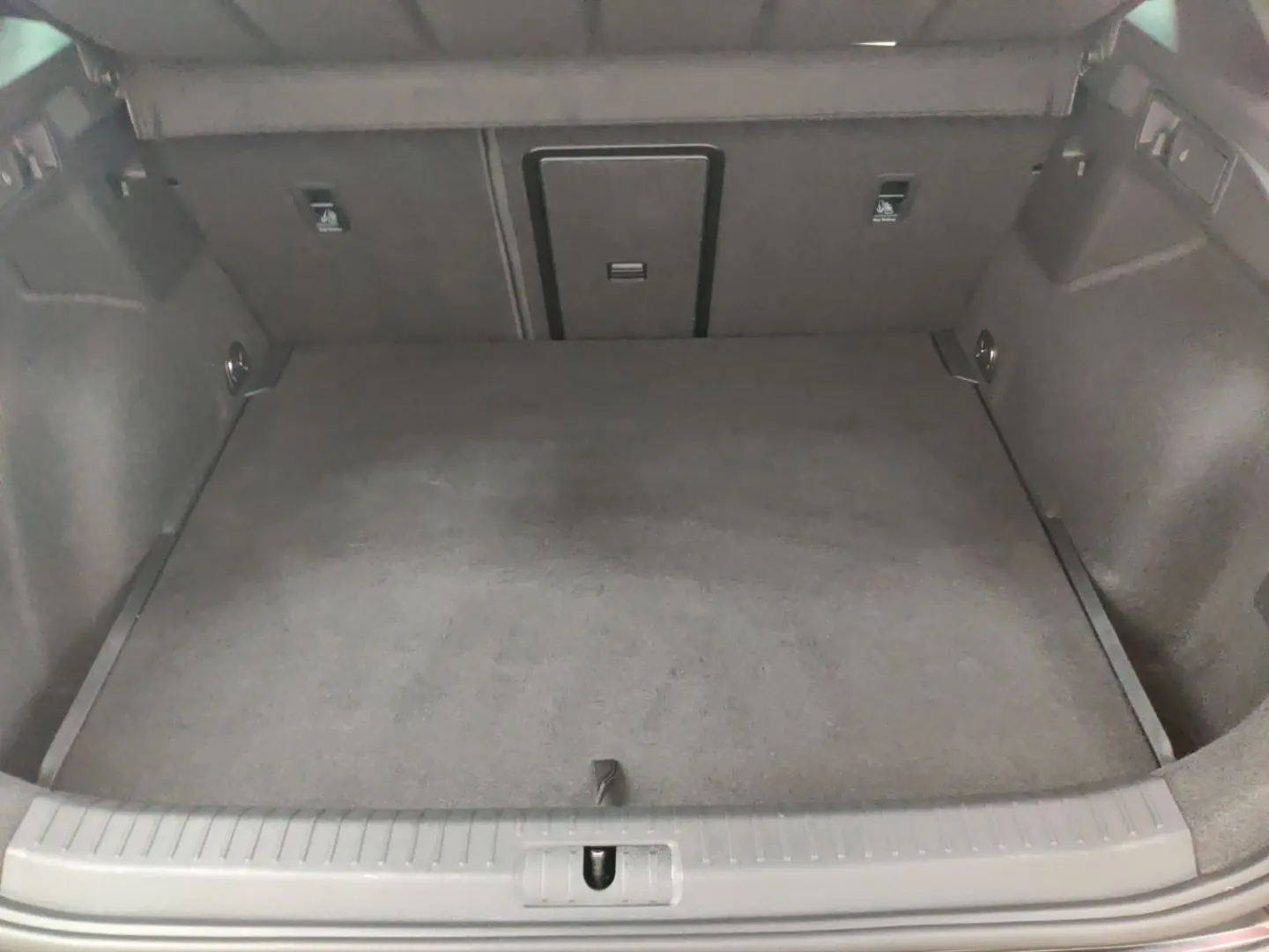 Formentor VZ5 Sportschalensitze/Leder/Panodach