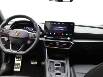 Formentor VZ5 2.5 TSI 4Drive DSG / Pano, Matrix