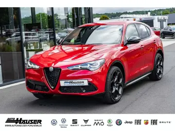 Stelvio Competizione 2.0 Turbo AT8 Q4 HARMAN-KAR