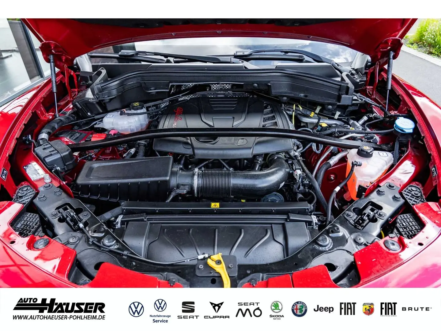 Stelvio Competizione 2.0 Turbo AT8 Q4 HARMAN-KAR