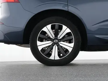 XC60 T6 Recharge Plus Dark 19