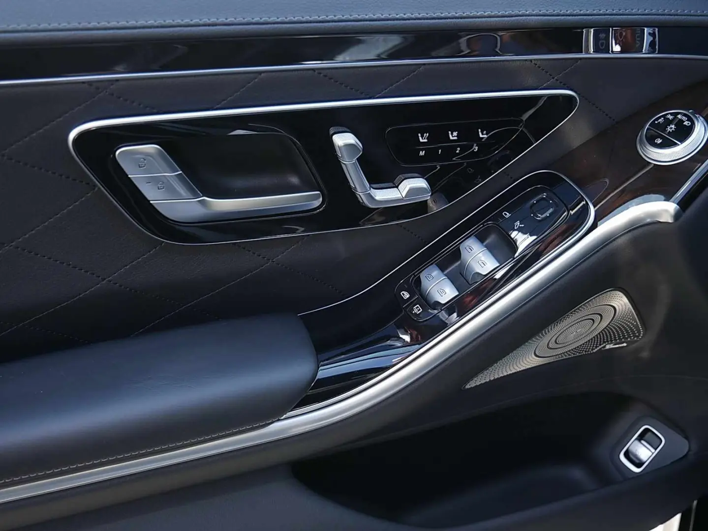S 450 d 4M lang AMG+AR HUD+PANO+DIGITAL LED+3D+TV