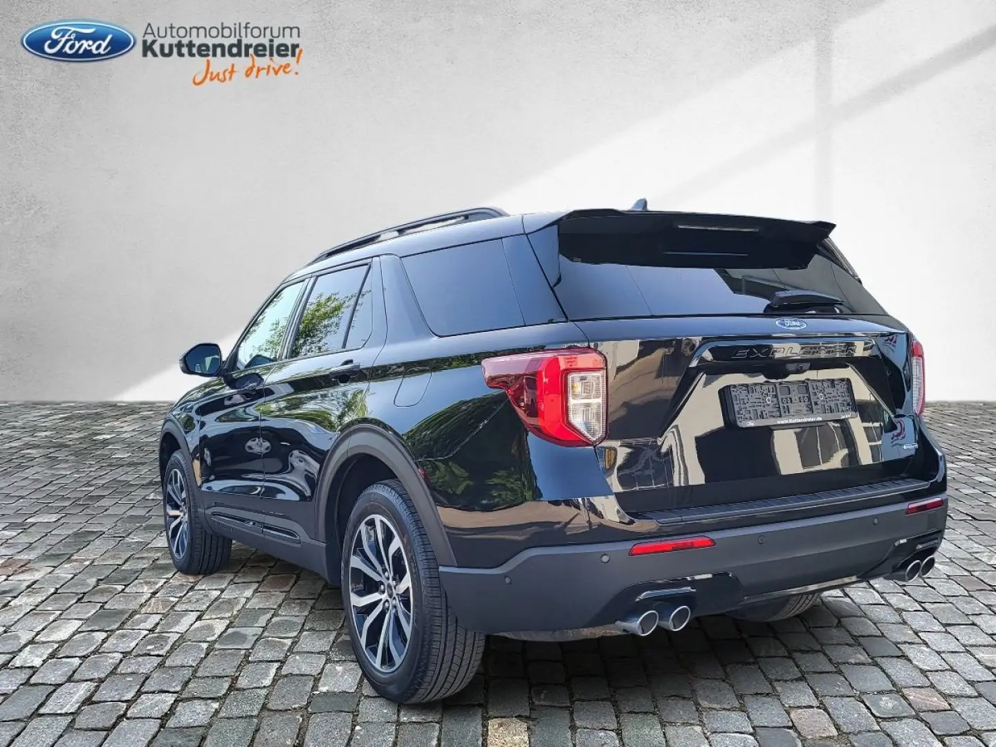 Explorer ST-Line 7-Sitze Navi Kamera Glasdach LE