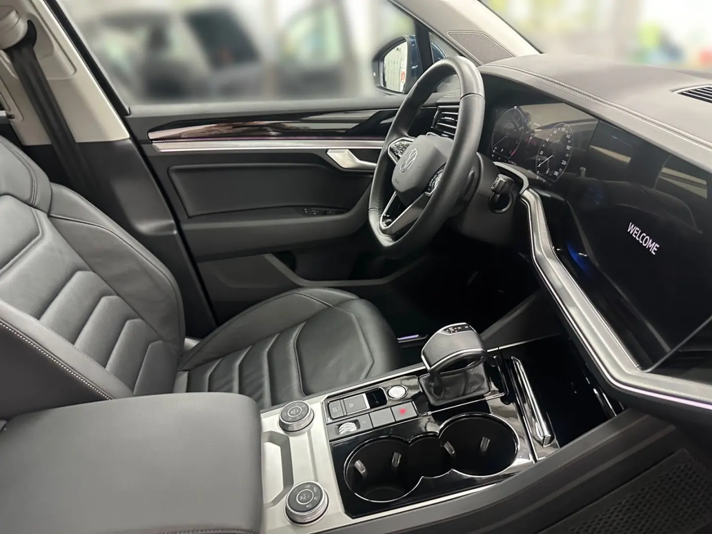 Touareg 3.0 TSI eHyprid Elegance 4Motion Navi St