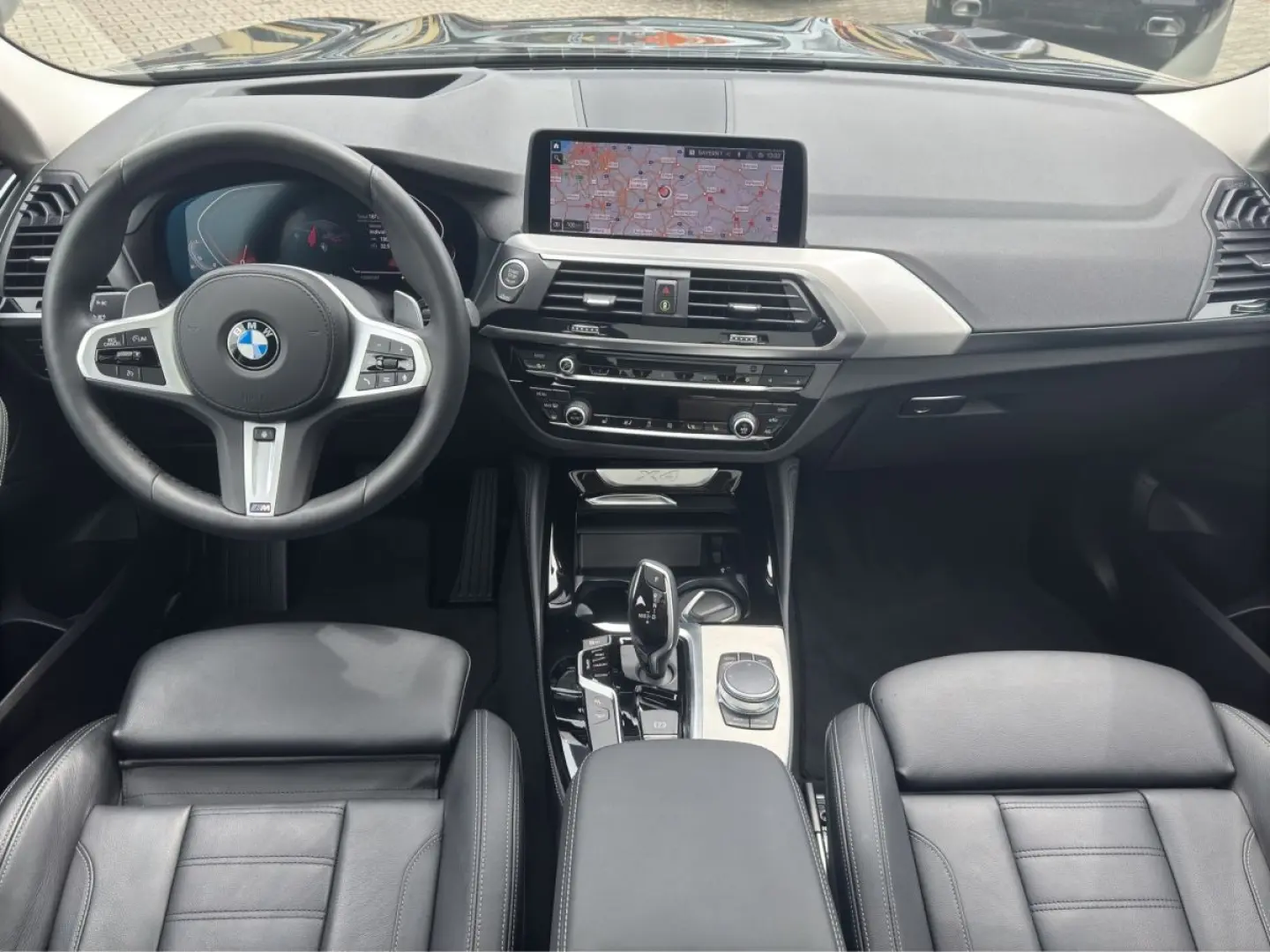 X4 xDrive30i xLine AdapLED HUD AHK GSD Standheiz