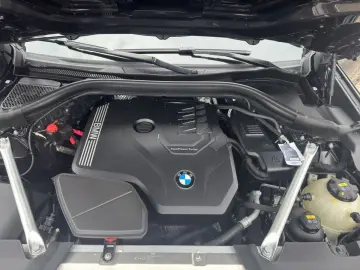 X4 xDrive30i xLine AdapLED HUD AHK GSD Standheiz