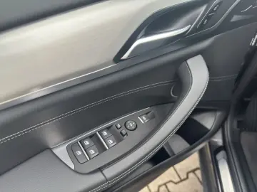 X4 xDrive30i xLine AdapLED HUD AHK GSD Standheiz