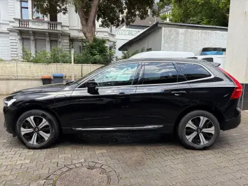 XC60 T6 AWD Plus Bright Pano,St-Heiz,H&K,Kamera