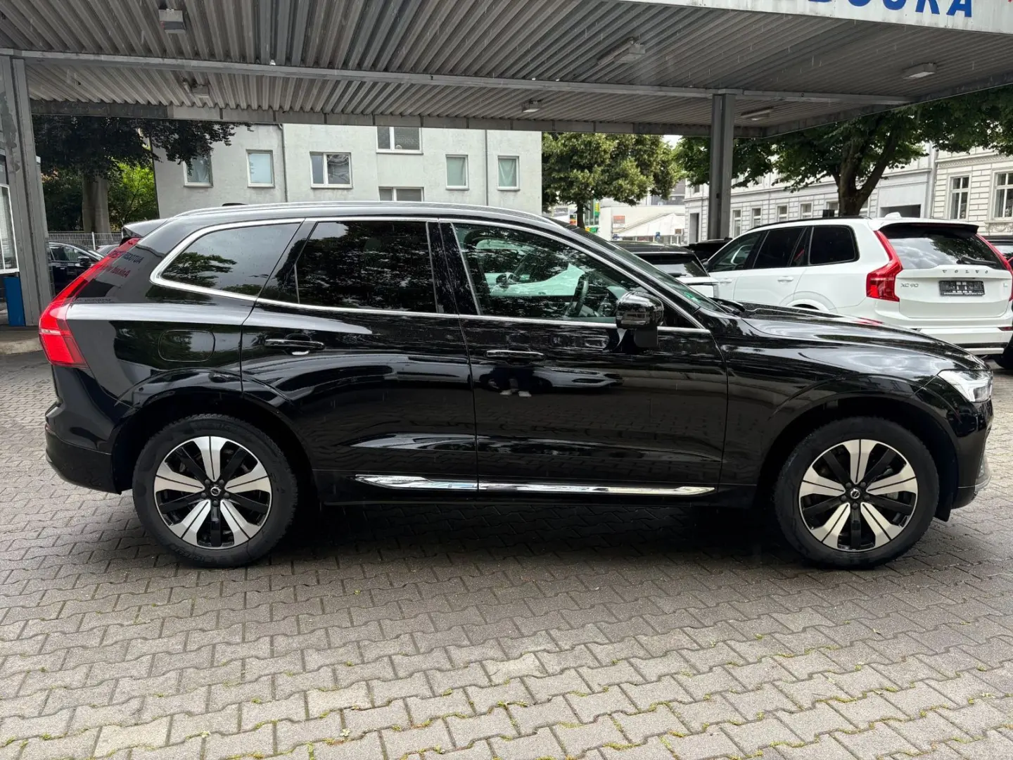 XC60 T6 AWD Plus Bright Pano,St-Heiz,H&K,Kamera
