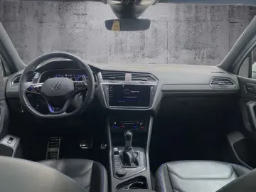 Tiguan R 2.0 TSI DSG 4 Motion Matrix+AHK+Pano+Le
