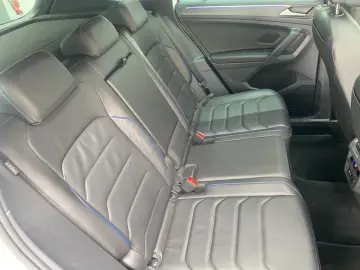 Tiguan R 2.0 TSI DSG 4 Motion Matrix+AHK+Pano+Le
