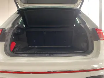 Tiguan R 2.0 TSI DSG 4 Motion Matrix+AHK+Pano+Le