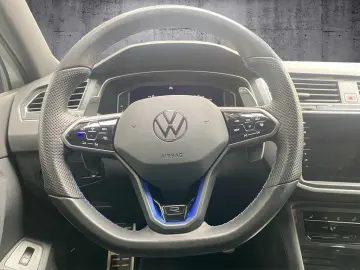 Tiguan R 2.0 TSI DSG 4 Motion Matrix+AHK+Pano+Le