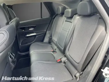 GLC 200 4Matic Avantgarde +Pano+AHK+360°Kamera+A