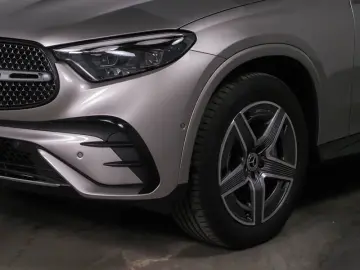 GLC 300 d 4M AMG Pano*MEMORY*Airmatic*AHK*19