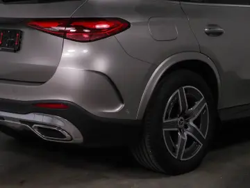 GLC 300 d 4M AMG Pano*MEMORY*Airmatic*AHK*19