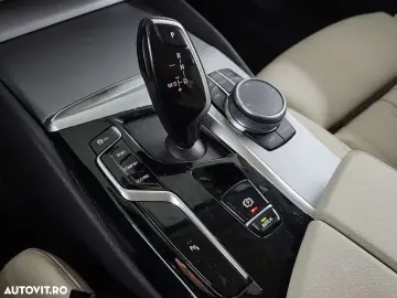 BMW Seria 5 520i