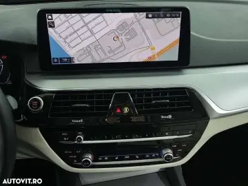 BMW Seria 5 520i