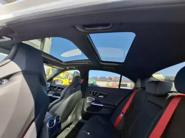 Mercedes-AMG C 43 4M Pano Sound Night II Distron