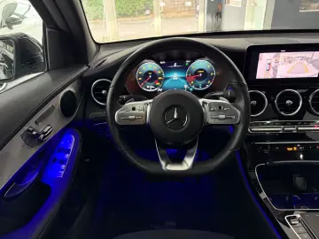 GLC 300d 4M Coupe*AMG*DISTRONIC*360*AHK*KEYLESS*