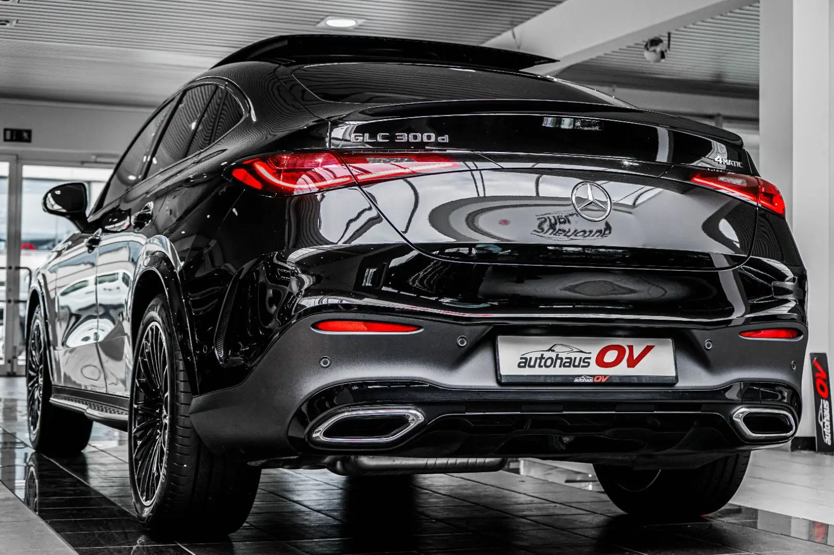 GLC 300d*Coupe*AMG*HUD*AirBod*360*ACC*Massage*SD