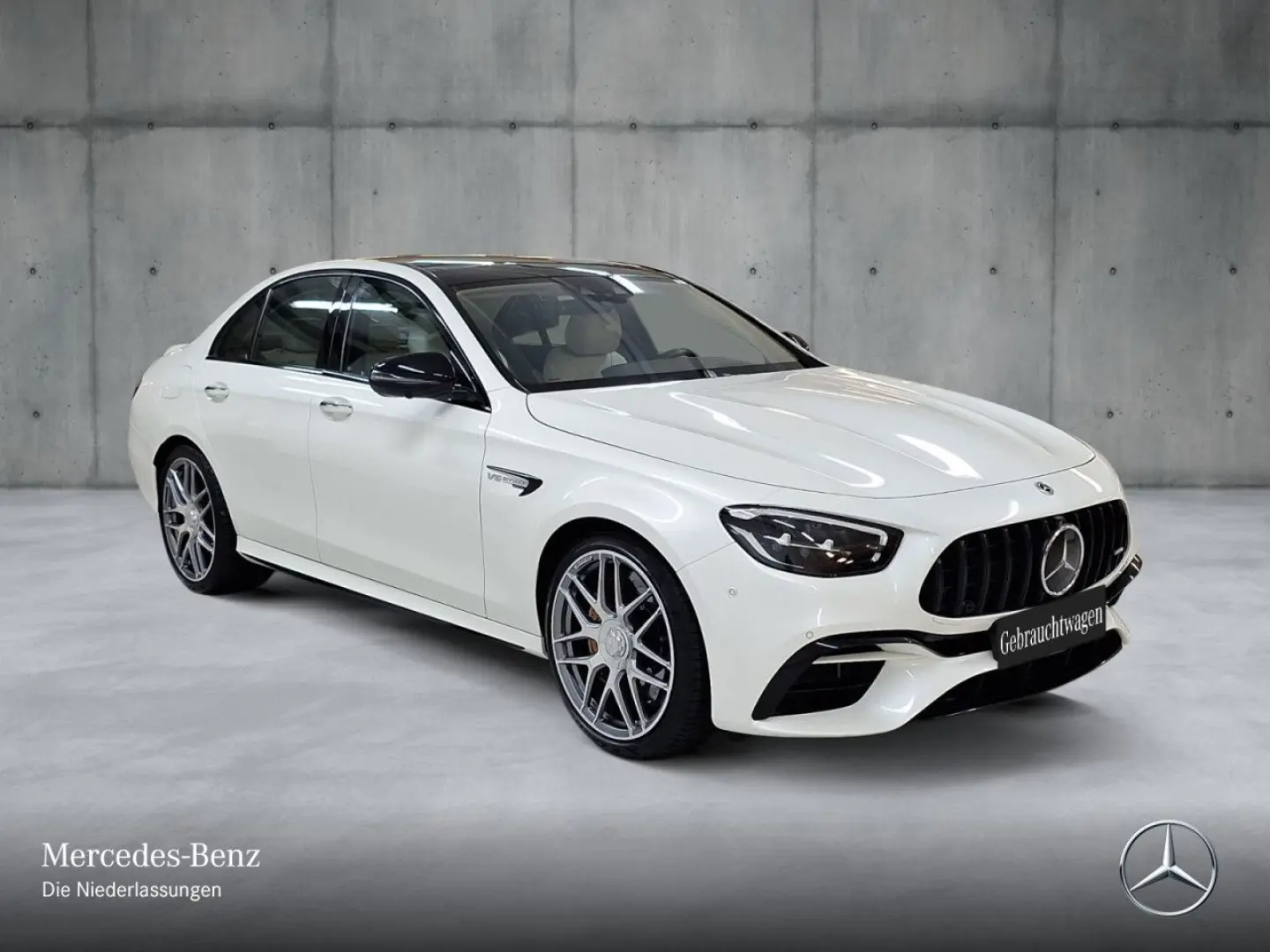 E 63 AMG S 4M+ KERAMIK/Fahrass/Pano//AHK/NIGHT