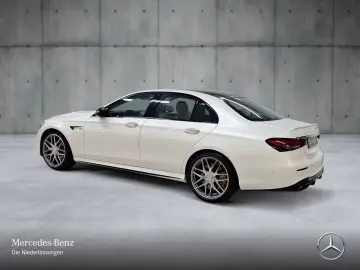 E 63 AMG S 4M+ KERAMIK/Fahrass/Pano//AHK/NIGHT