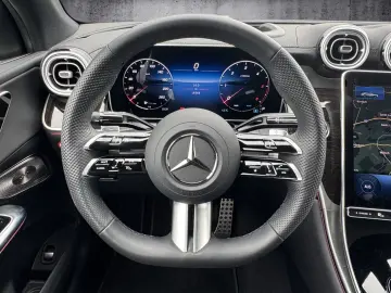 GLC 450 d 4M AMG+AIRM+NIGHT+AHK+DISTRO+PANO+BURM
