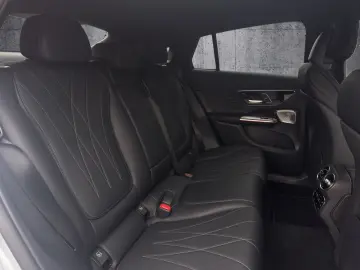 GLC 450 d 4M AMG+AIRM+NIGHT+AHK+DISTRO+PANO+BURM