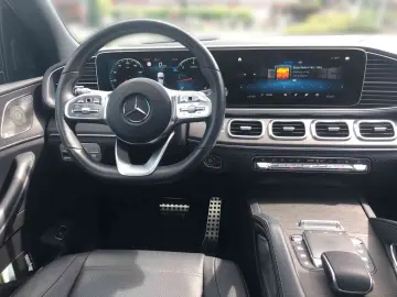 GLS 400 d 4M AMG+AHK+AIR+Pano+Burm+Sitzkli+Distr