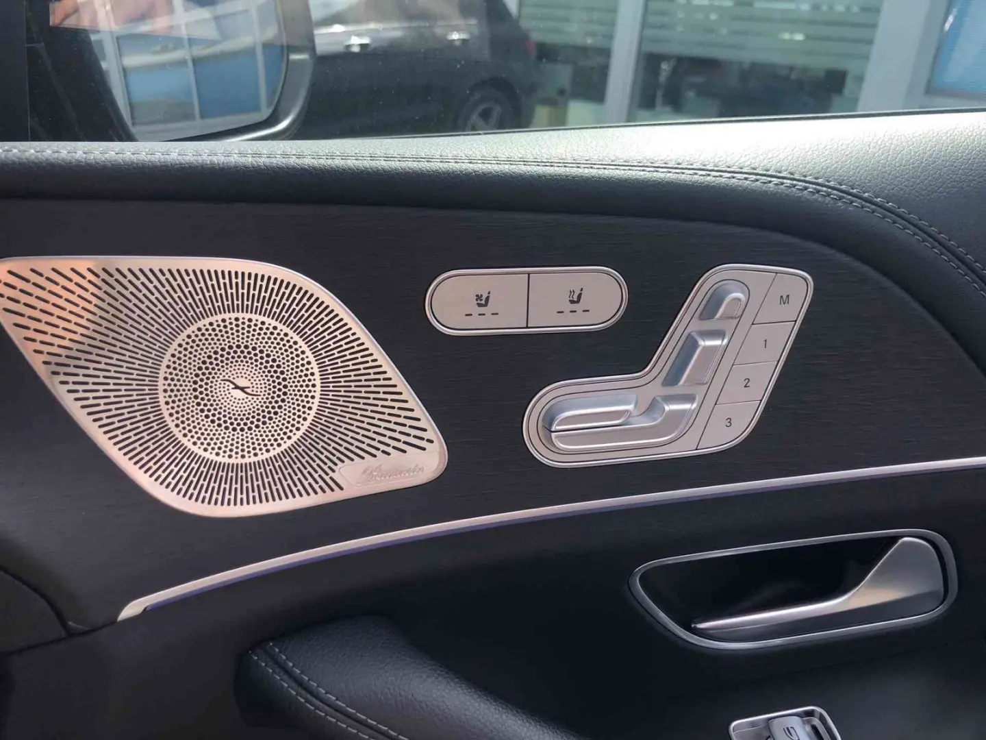 GLS 400 d 4M AMG+AHK+AIR+Pano+Burm+Sitzkli+Distr