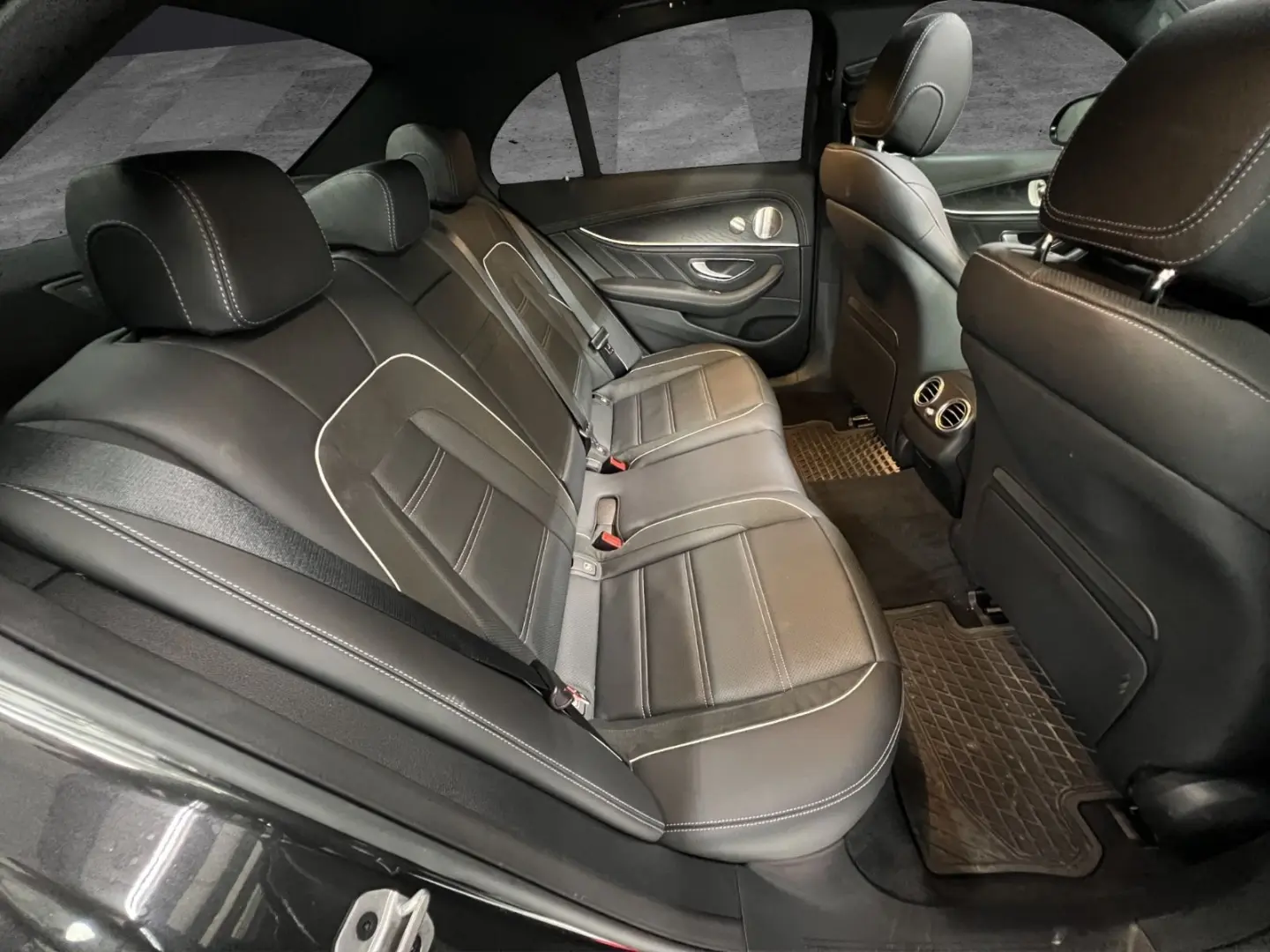 E 63 S AMG 4M+ /BURM/PERF.-ABGAS/360°/GARANTIE/
