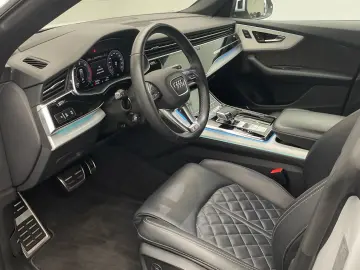 Q8 50 TDI quattro S line Matrix Pano Standh. B&O