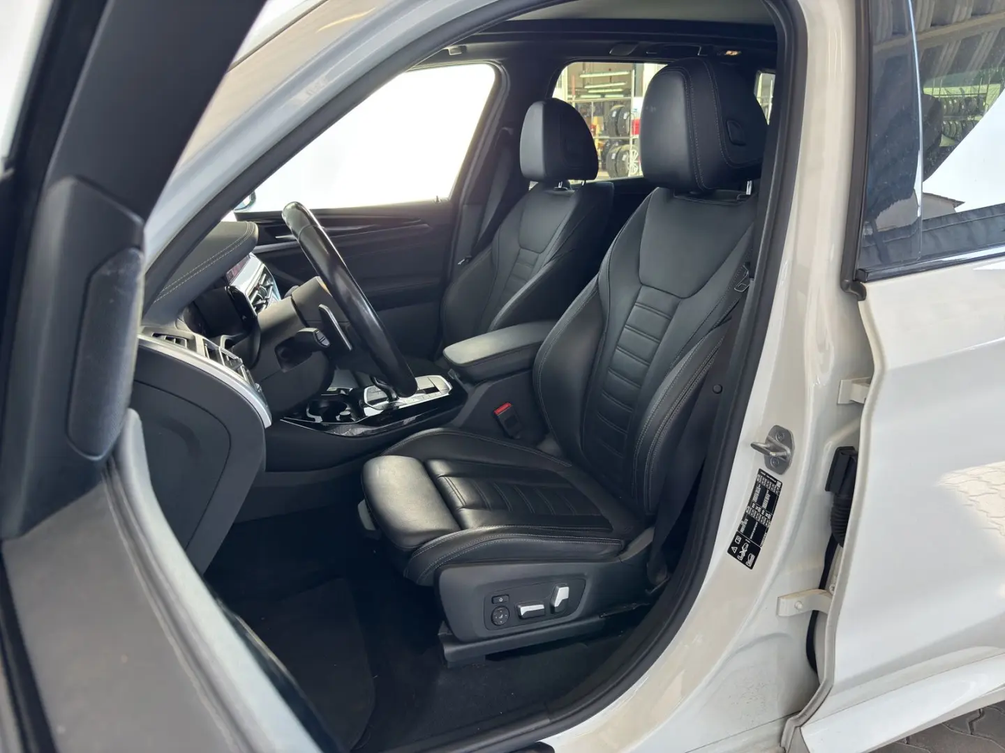 X3 M40d Navi.Laser.HuD.HiFi.AHK.RFK.Pano.HiFi