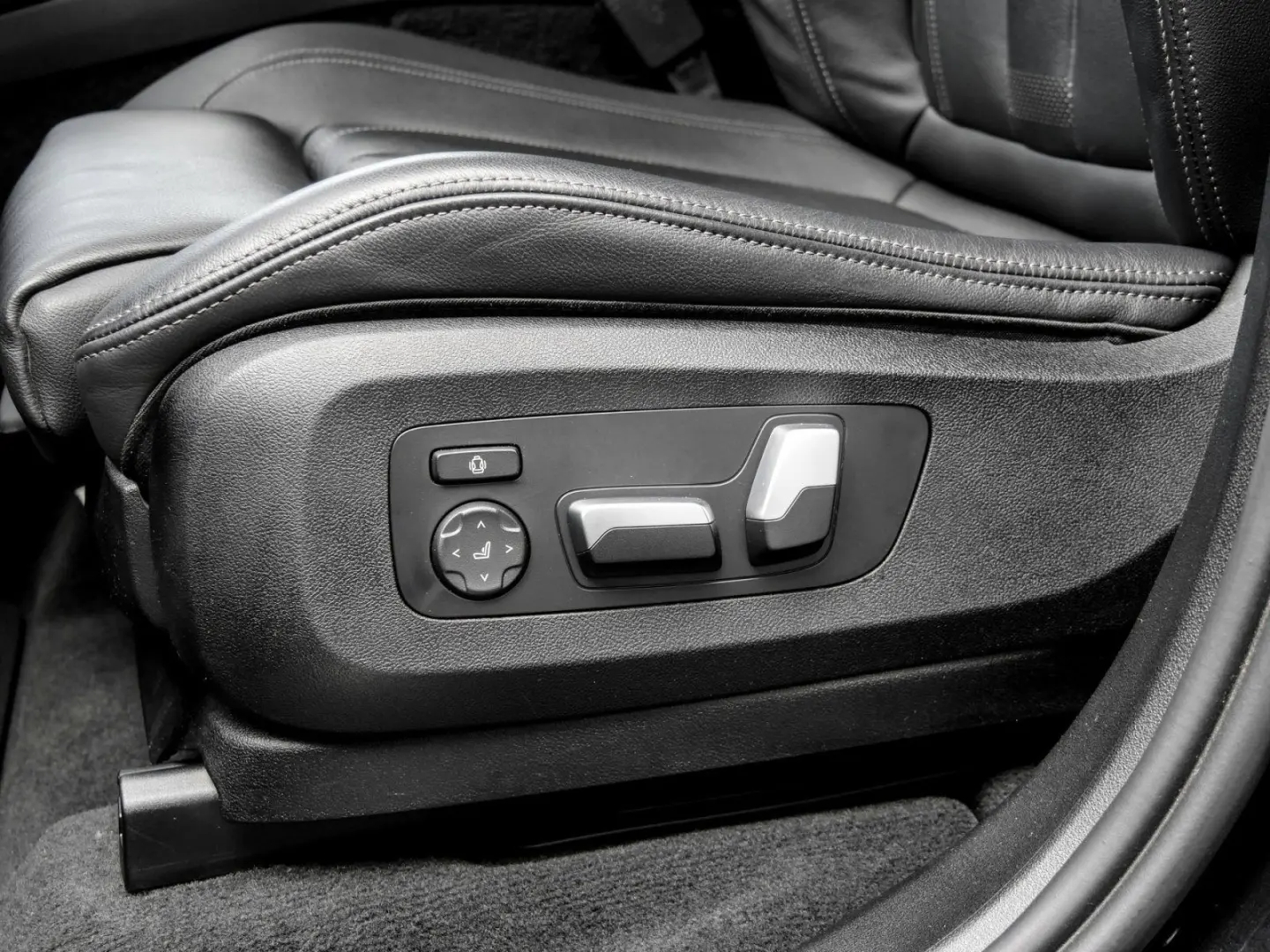 X5 xDrive45e M SPORT+PARKASS+HIFI+INTERGRALLENKU