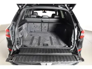 X5 xDrive 30d M Sport Soft Close Akustikverglasu