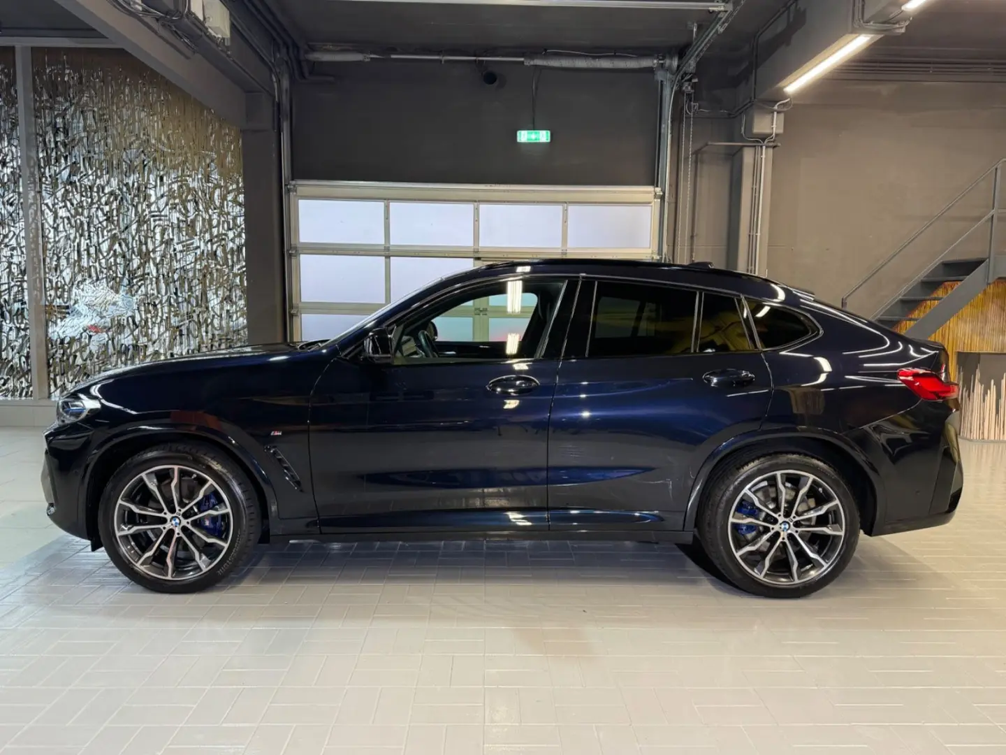 X4 M40i~STANDHEIZUNG~LASER~KAMERA~HEAD-UP