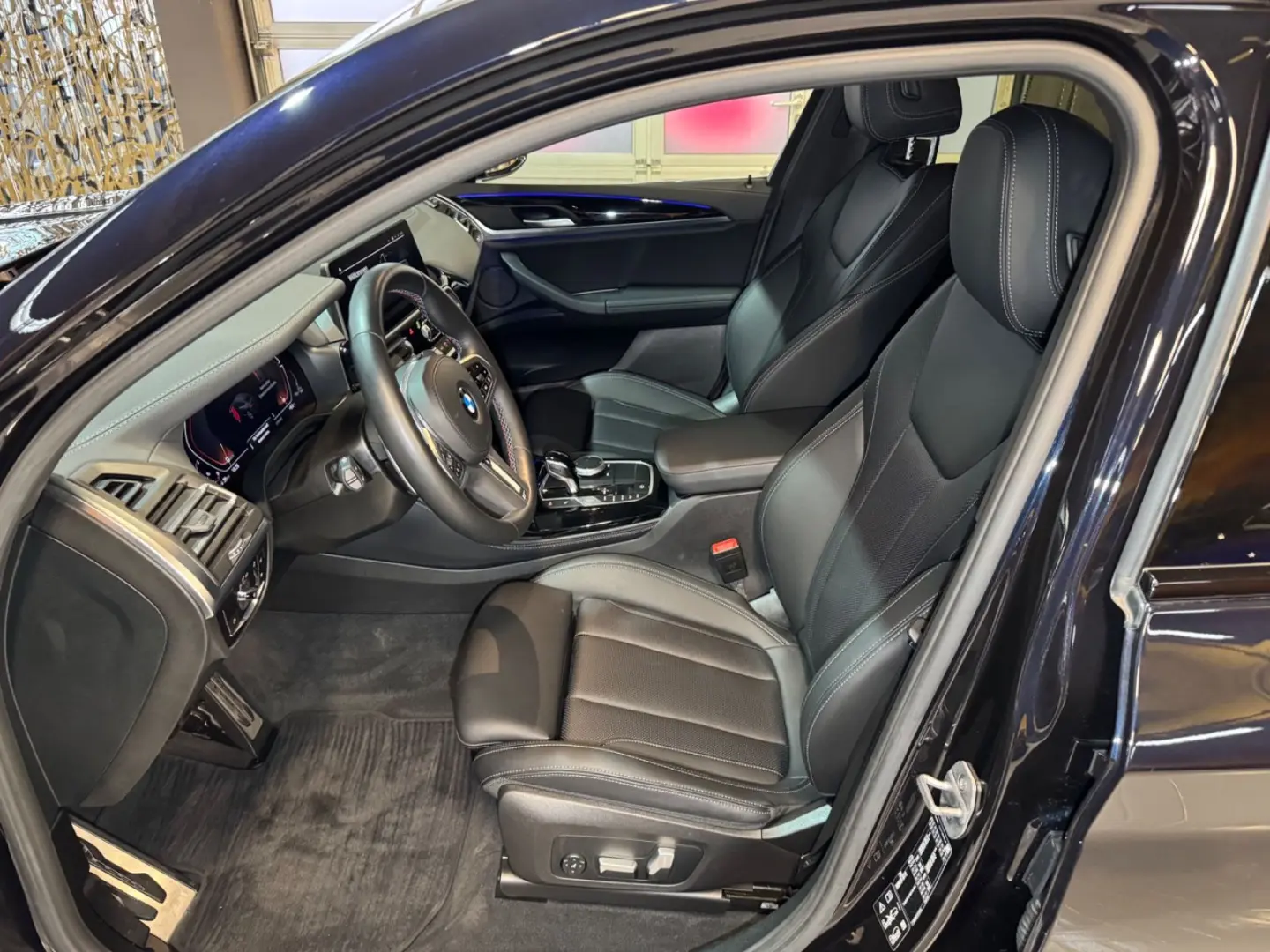 X4 M40i~STANDHEIZUNG~LASER~KAMERA~HEAD-UP