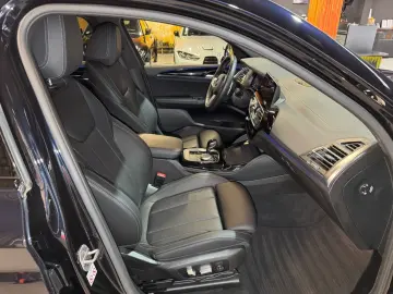 X4 M40i~STANDHEIZUNG~LASER~KAMERA~HEAD-UP