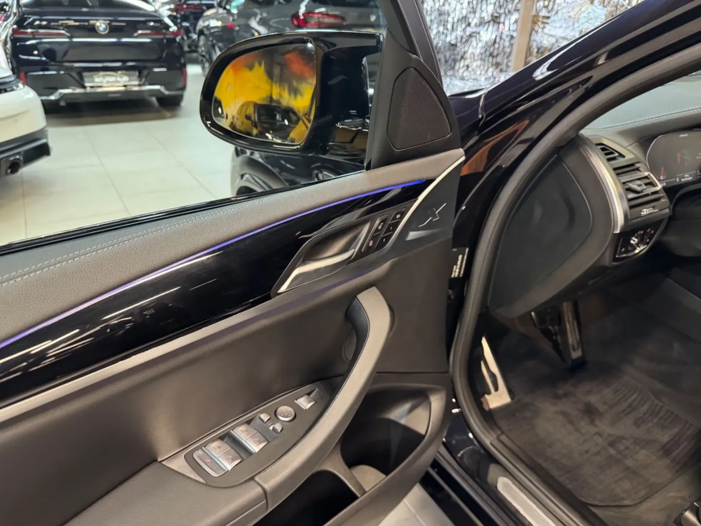 X4 M40i~STANDHEIZUNG~LASER~KAMERA~HEAD-UP