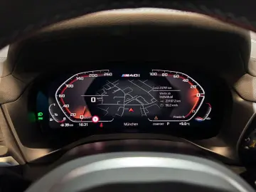 X4 M40i~STANDHEIZUNG~LASER~KAMERA~HEAD-UP