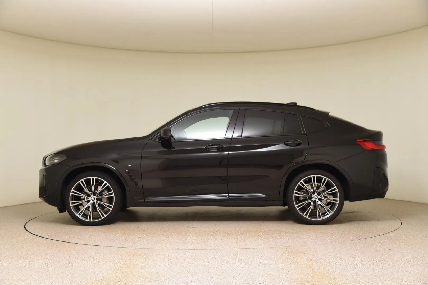 X4 xDrive30d M Sport H&K DriveAssProf ACC Alarm