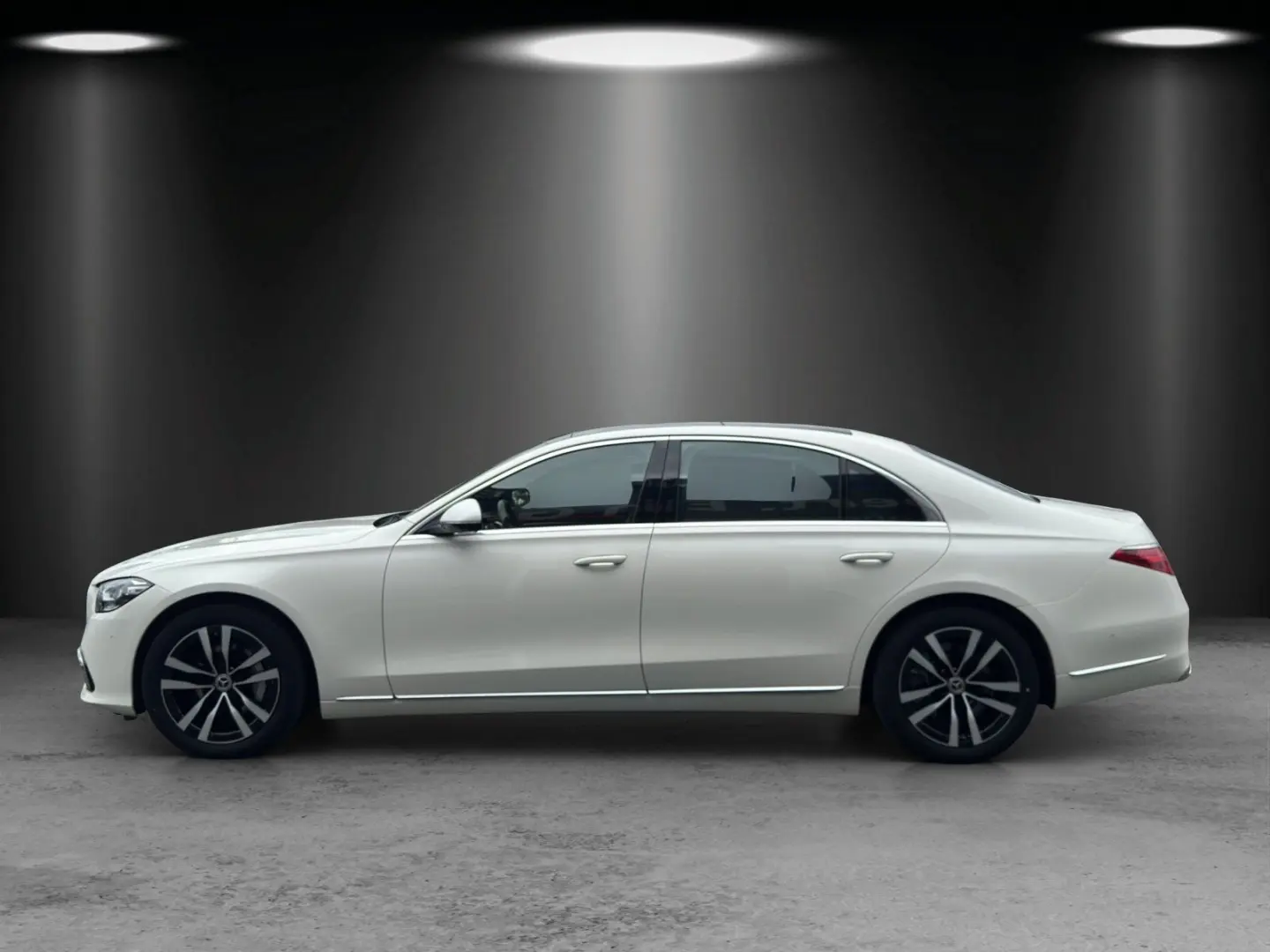 S500 4M L FirstClass 4xMassage FondTV Pano Chauf