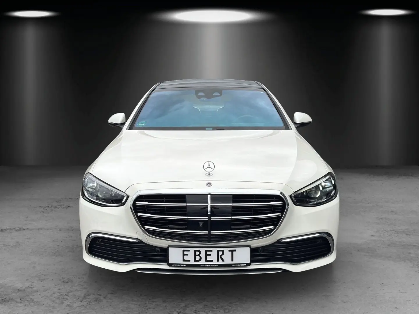 S500 4M L FirstClass 4xMassage FondTV Pano Chauf