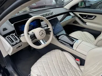 S400d 4M Lang AMG -HUD-Pano-FondEnt-BelüSitz-21Z