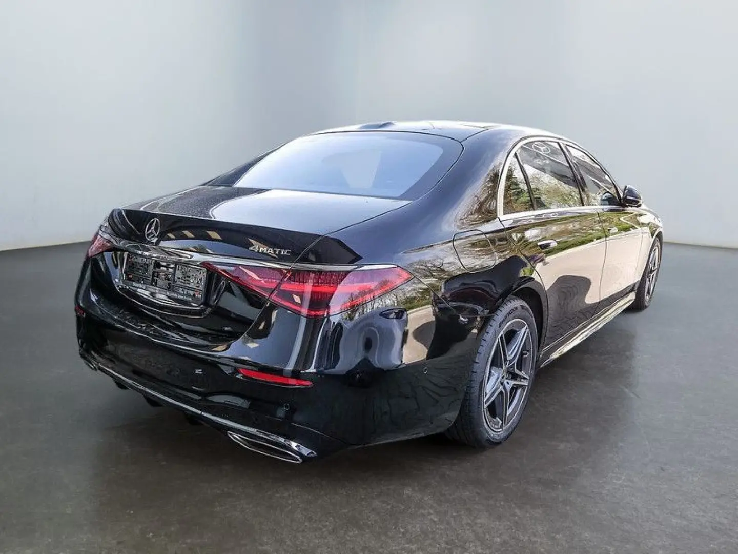 S 580 4M lang , BURM AMG SPUR DISTR PANO 360/TV