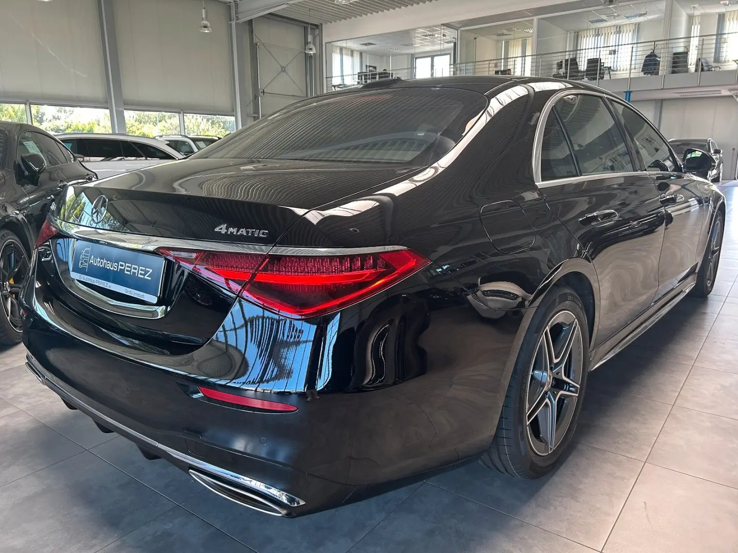S 450 4M L AMG MBUX HIGH END FOND-MULTIKONTUR / TV