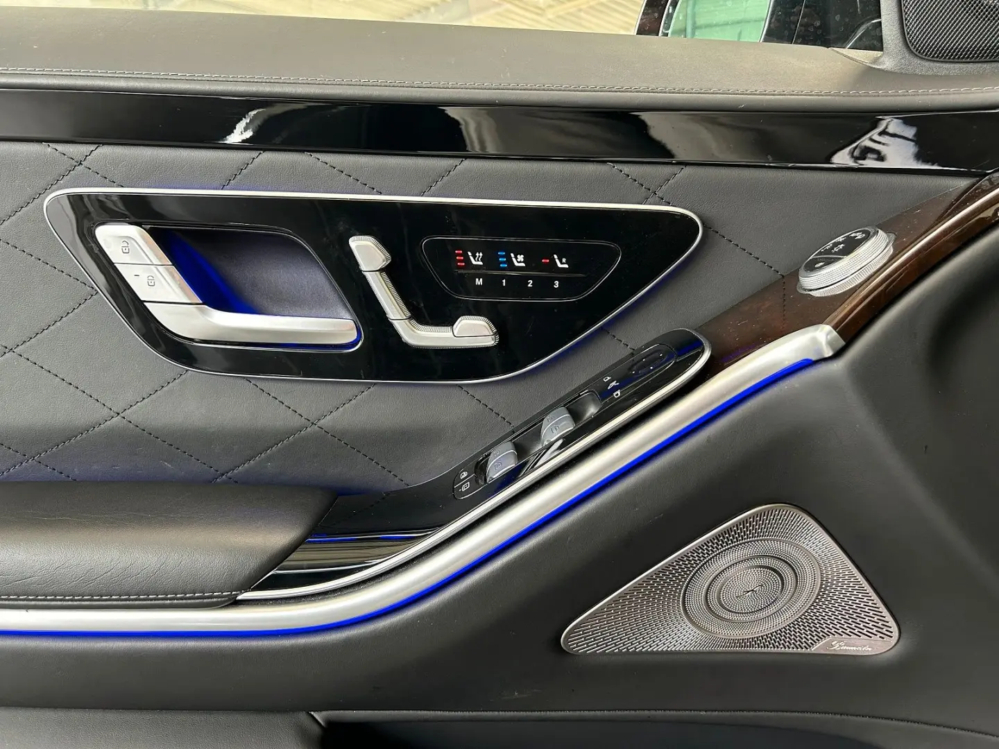 S 500 4M L AMG DISTRONIC-FOND ENT.-CHAUFFEUR / TV